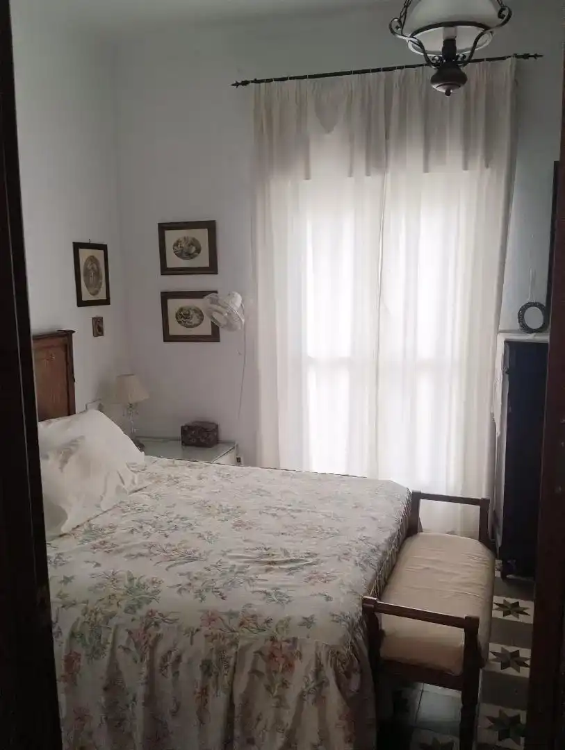 Dormitori de Casa adosada en venda en Montilla amb Aire condicionat, Traster i Piscina