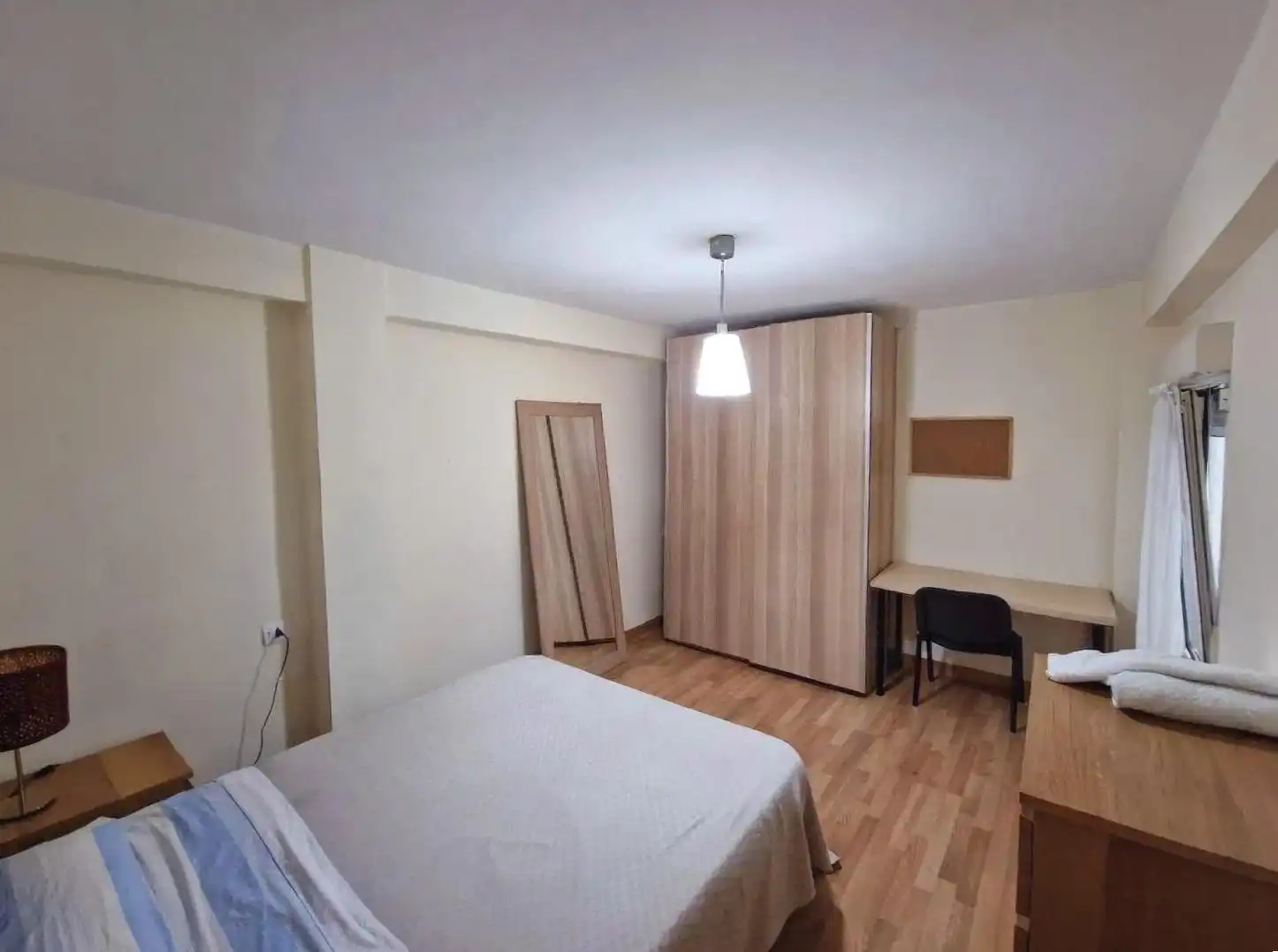 Bedroom of Flat for rent in Oviedo   with Heating and Furnished