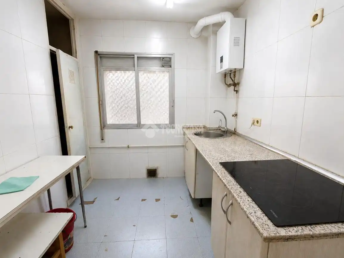 Kitchen of Flat for sale in Madrid  with Terrace