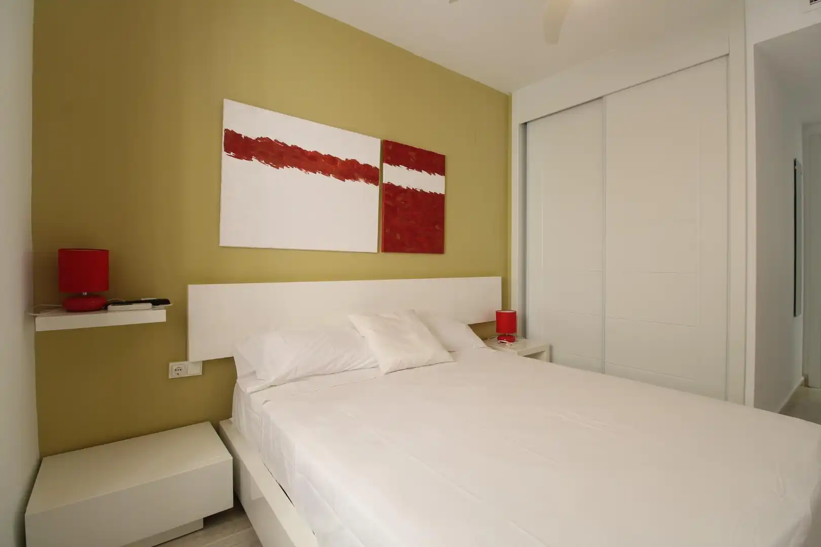 Habitación de Apartamento en venta en Cullera con Calefacción, Jardín privado y Terraza