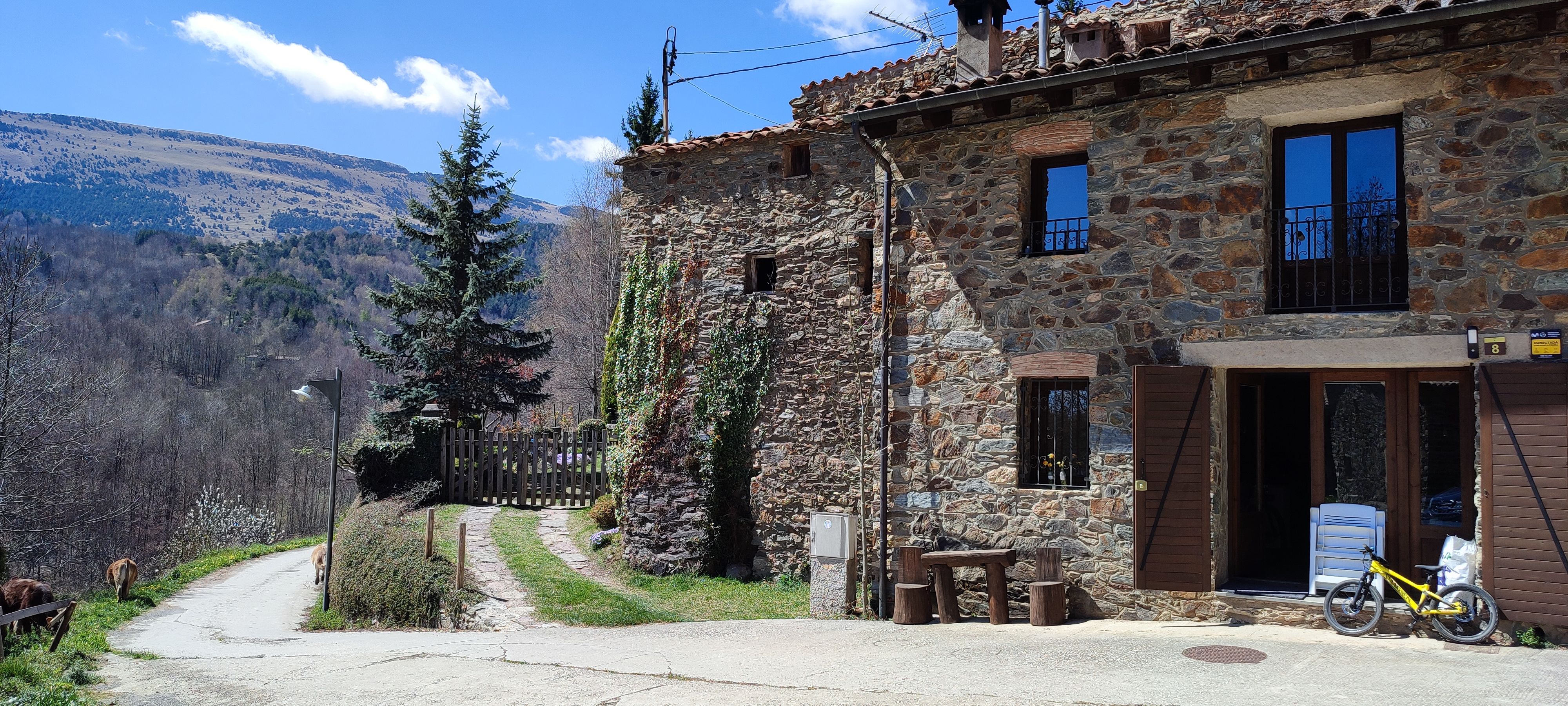 Exterior view of House or chalet to rent in Vilallonga de Ter  with Heating, Furnished and Oven