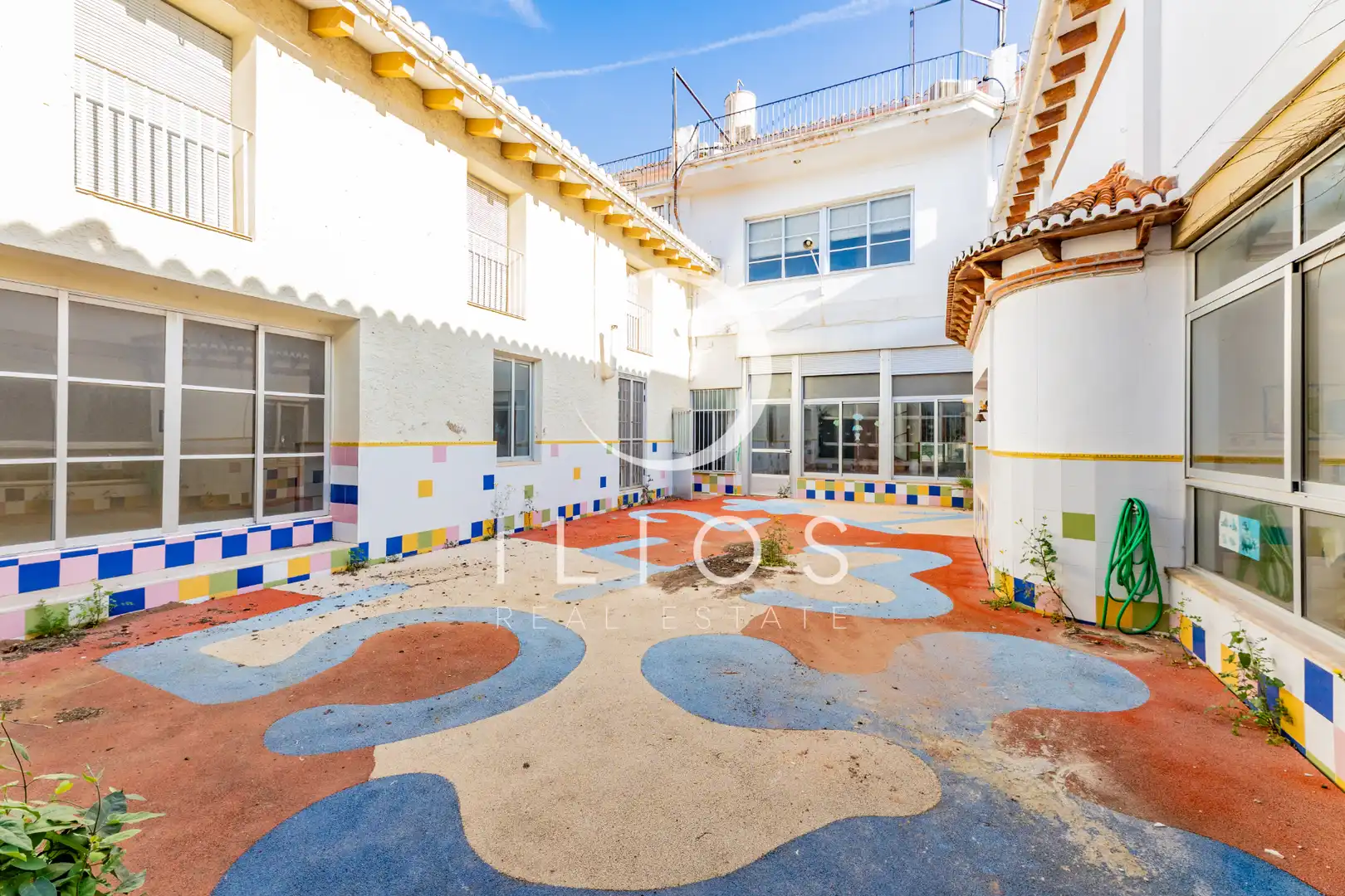 Vista exterior de Edifici en venda en Bonrepòs i Mirambell