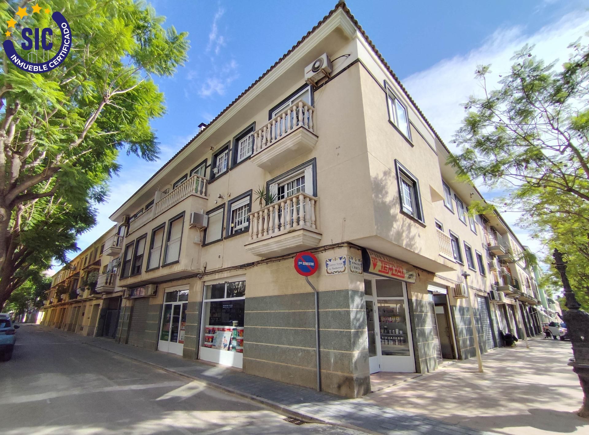 Vista exterior de Piso en venta en Picanya con Aire acondicionado, Calefacción y Parquet