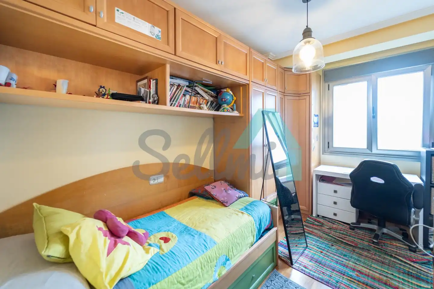 Bedroom of Flat for sale in Oviedo   with Heating, Parquet flooring and Storage room