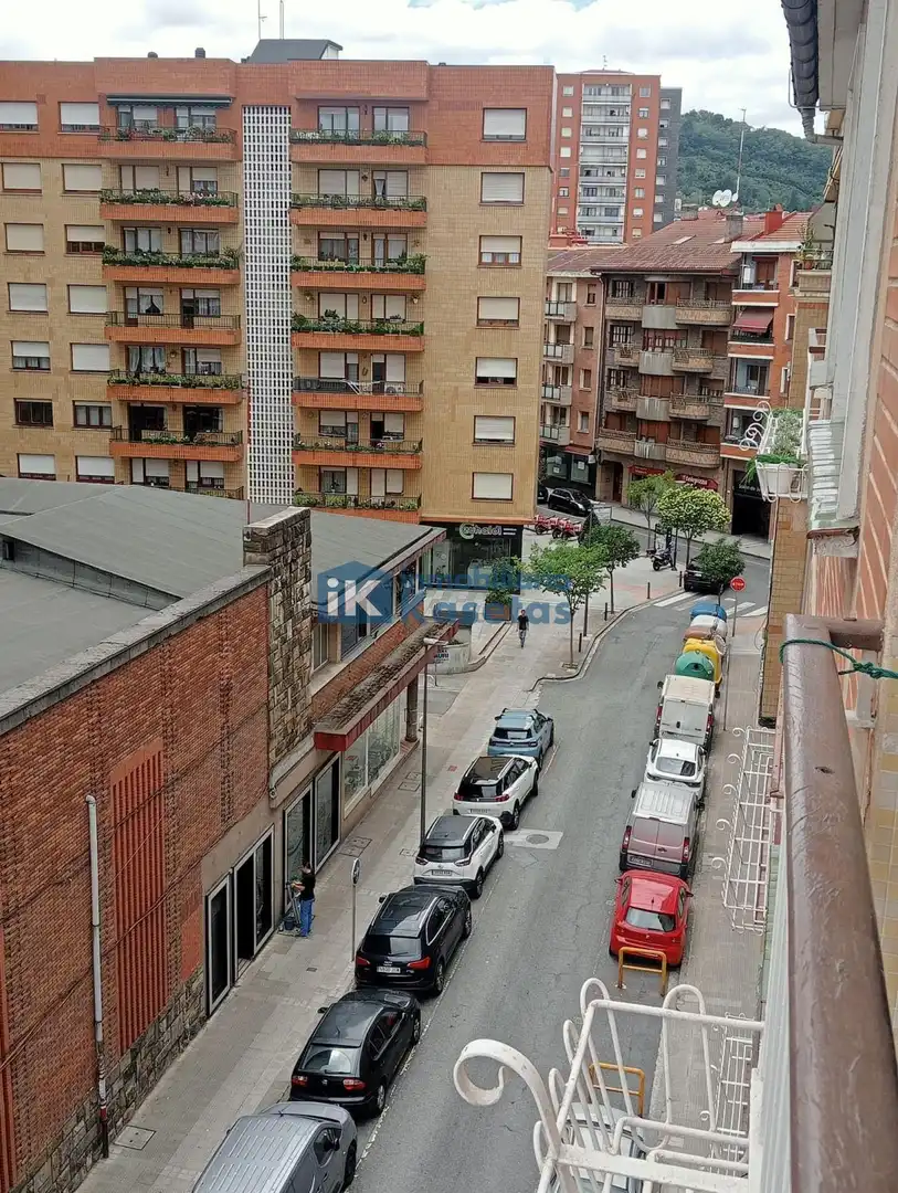 Piso con ascensor en venta en Centro - Ariz - Uribarri, imagen 19