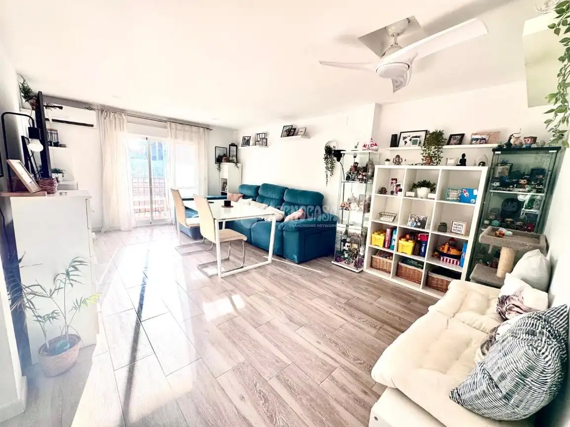 Living room of Flat for sale in Córdoba  with Heating and Terrace