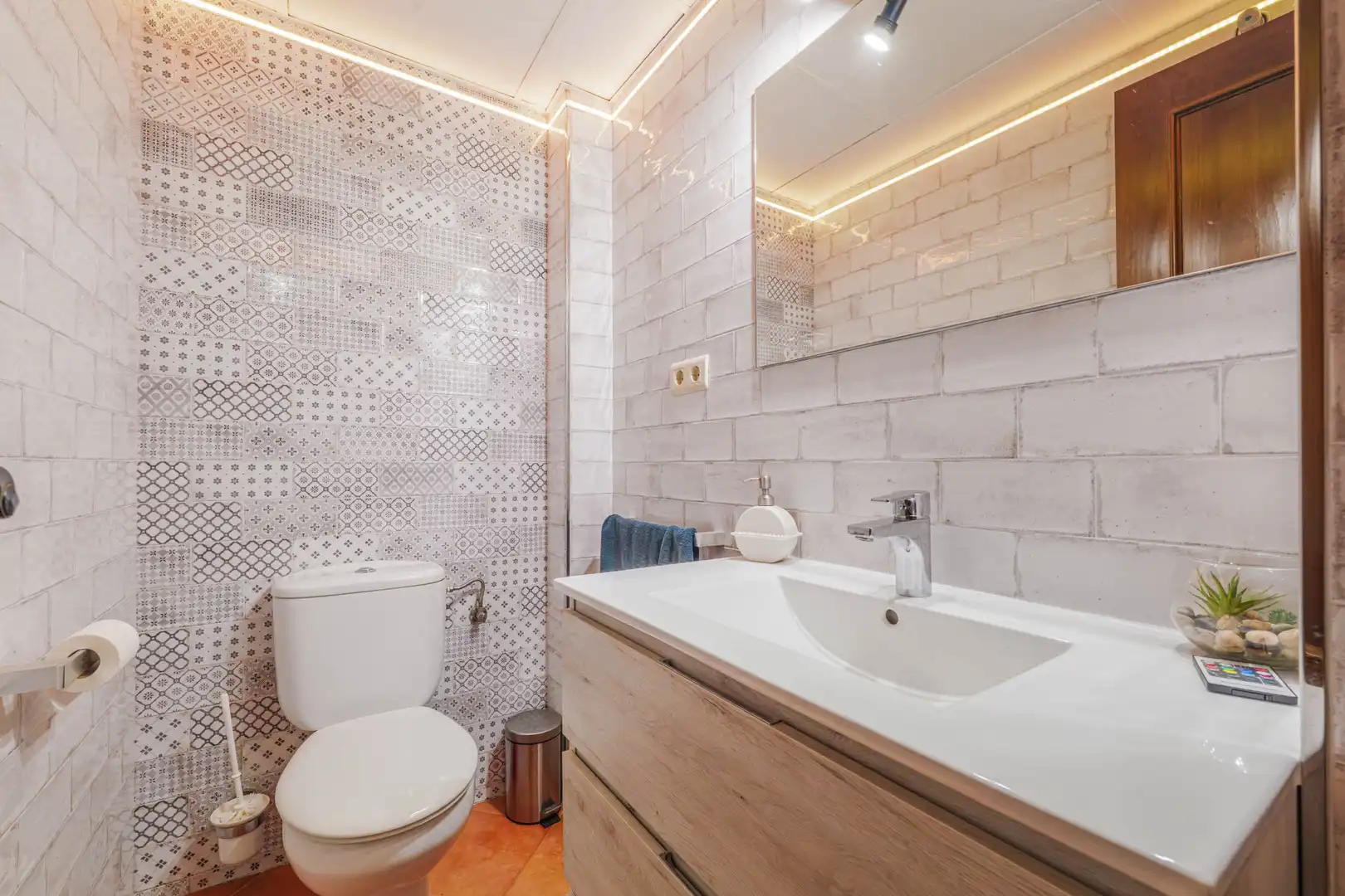 Bathroom of Detached homes for sale in Málaga  with Terrace and Storage room
