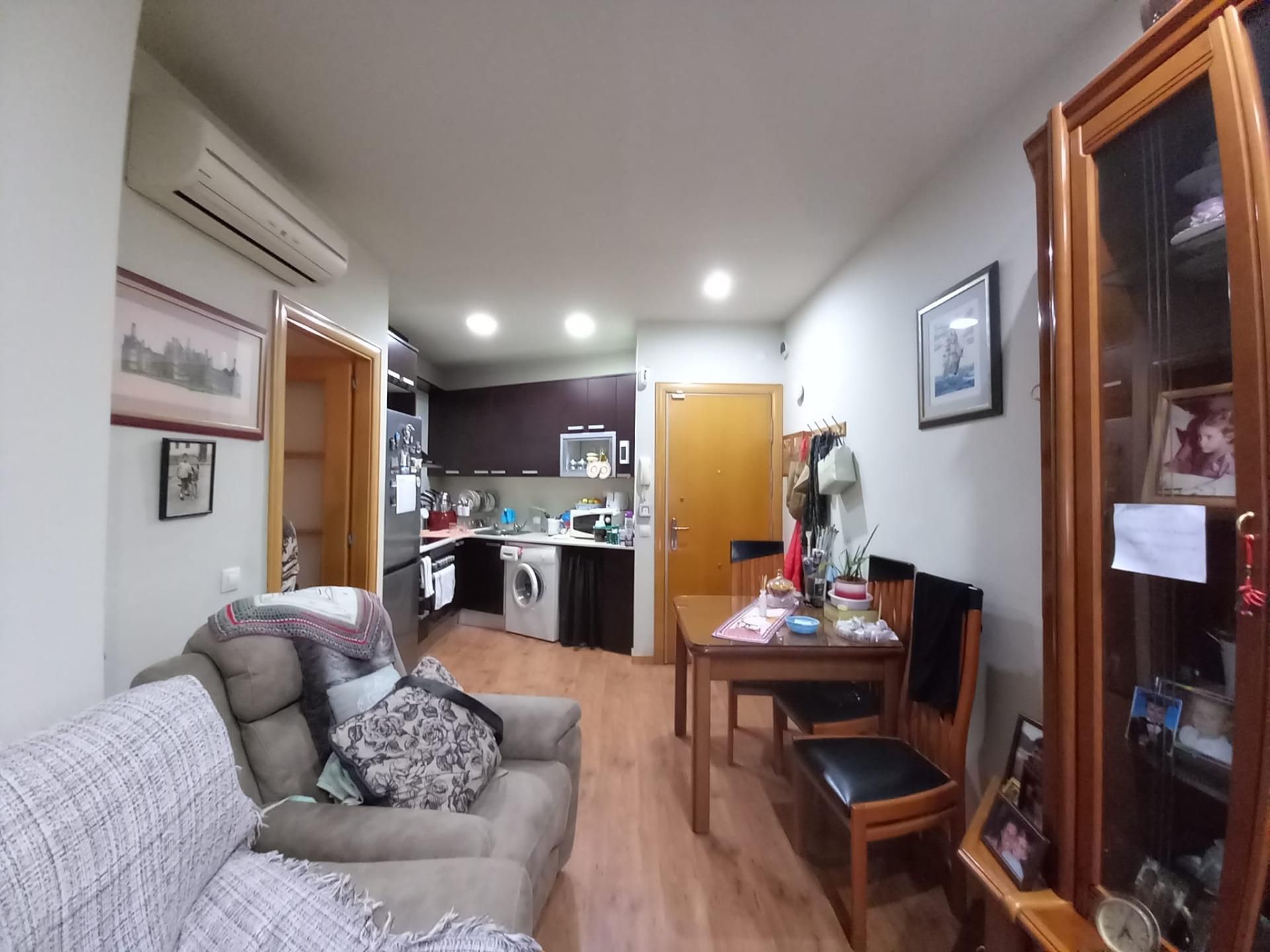 Cuina de Pis en venda en Mataró amb Aire condicionat, Calefacció i Terrassa