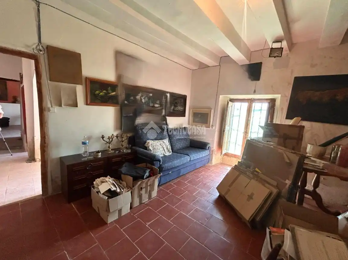 Sala de estar de Finca rústica en venta en Alba de Cerrato con Balcón