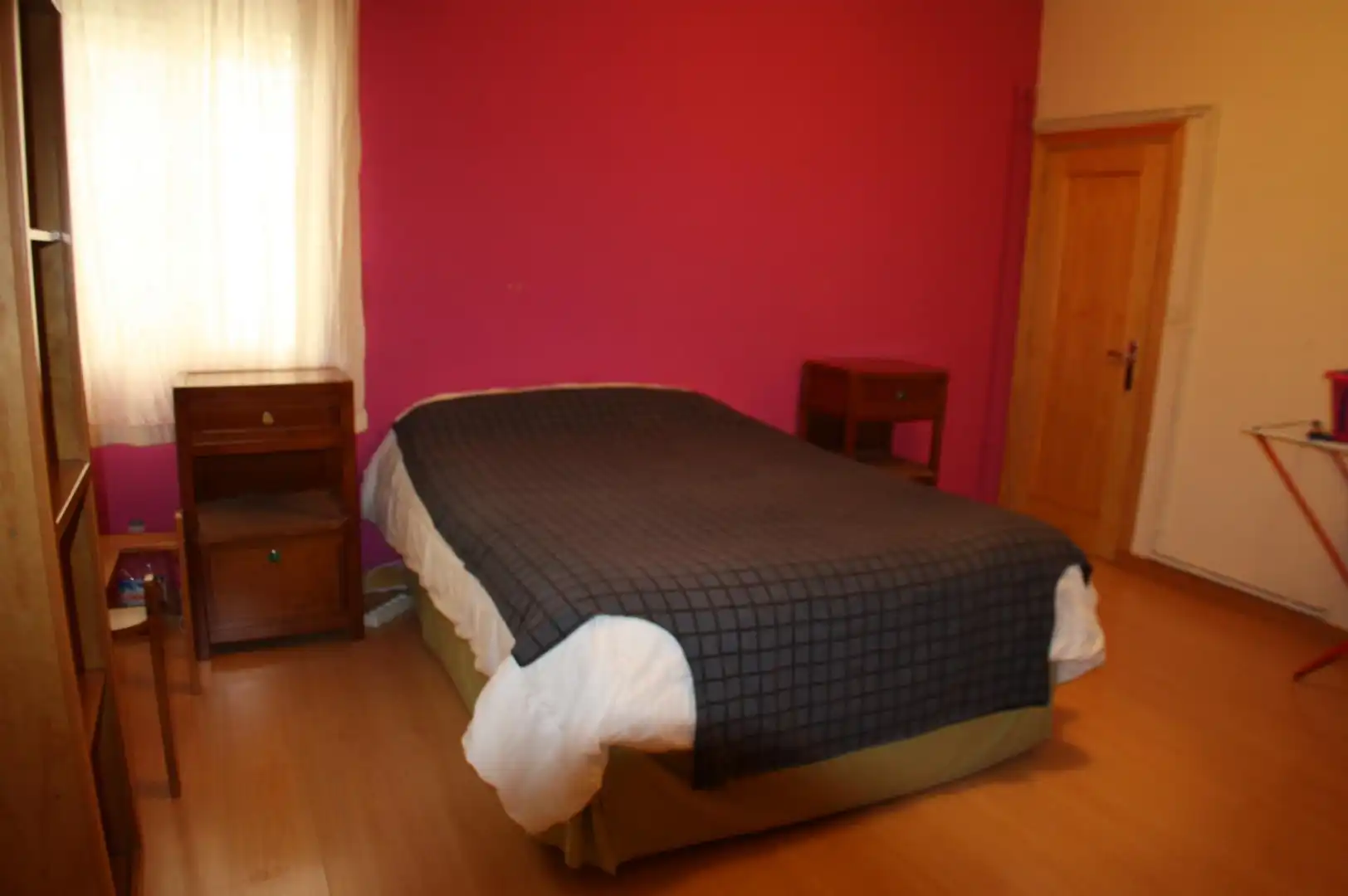Schlafzimmer von Wohnung zur Miete in Plasencia mit Klimaanlage, Heizung und Terrasse