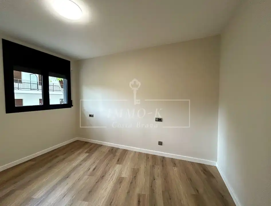 Flat for sale in Carrer Castellar, El Port