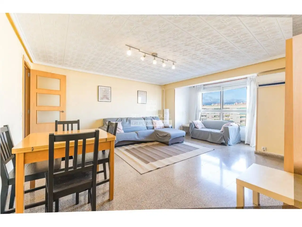 Sala de estar de Piso en venta en Valencia con Aire acondicionado y Balcón