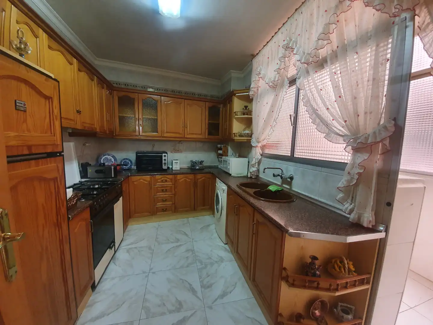 Piso con ascensor en venta en Plaza los Naranjos 2, imagen 9