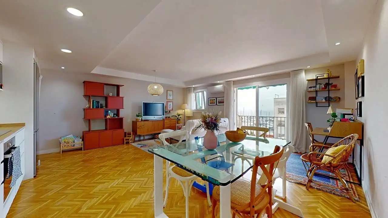 Sala de estar de Piso en venta en El Masnou con Aire acondicionado, Calefacción y Parquet
