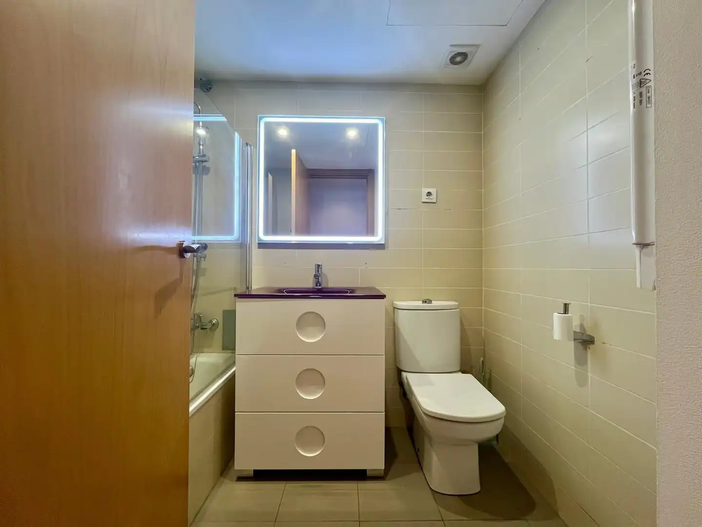 Baño de Piso en venta en Montornès del Vallès con Aire acondicionado, Calefacción y Terraza