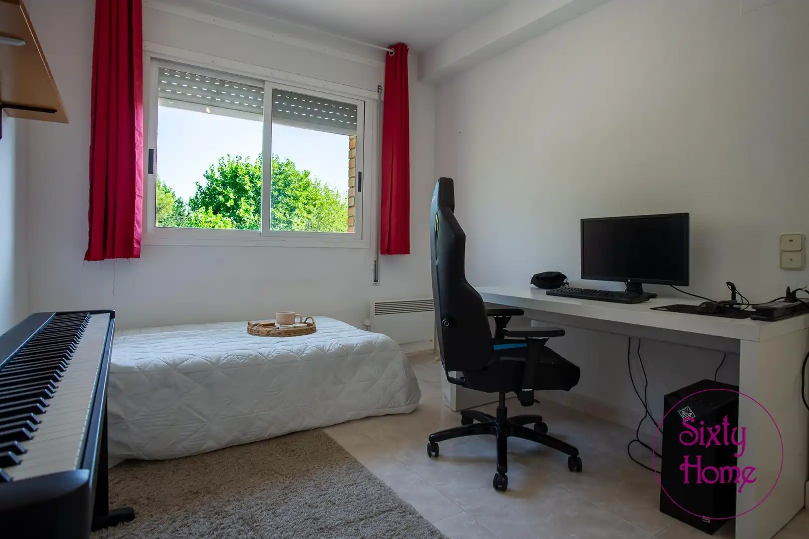 Habitación de Casa o chalet en venta en Zuera con Calefacción, Terraza y Piscina comunitaria