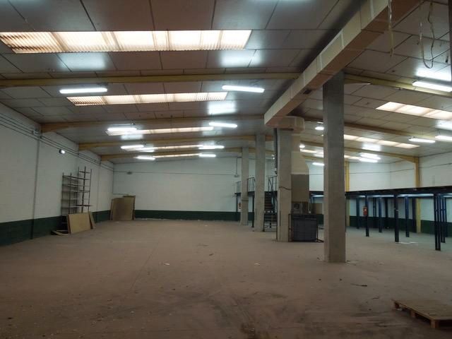 Nau industrial de lloguer en Leganés amb Calefacció