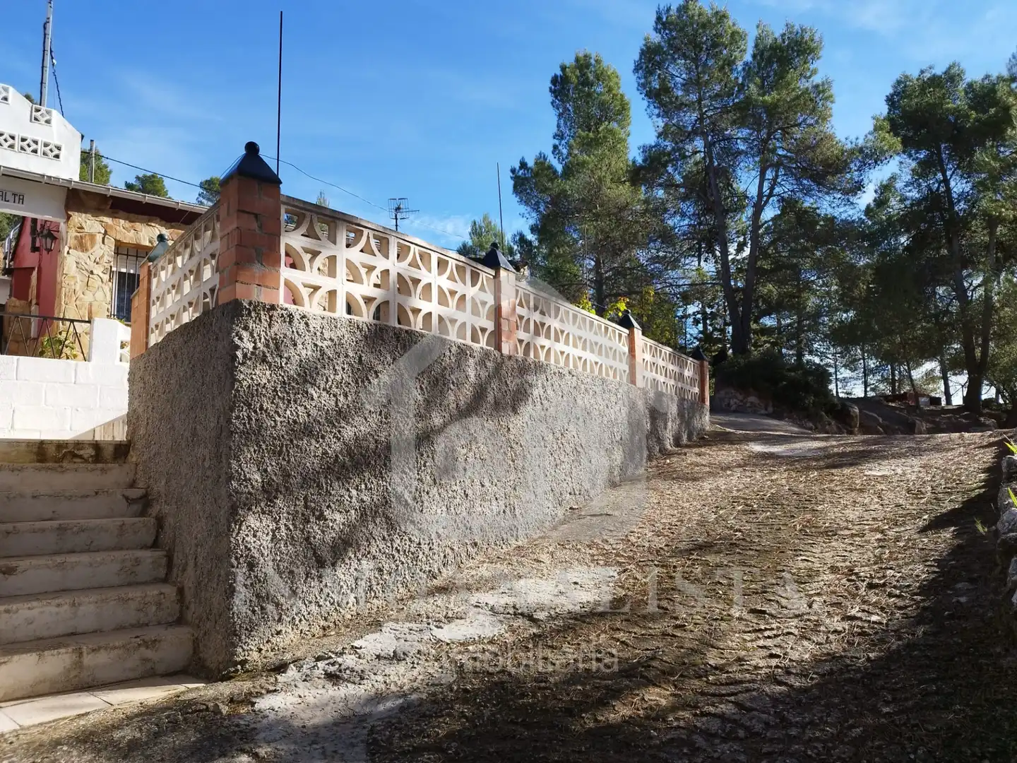 Finca rústica en venta en Requena con Terraza y Trastero
