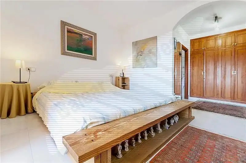 Dormitori de Casa o xalet en venda en Calvià amb Calefacció, Jardí privat i Terrassa