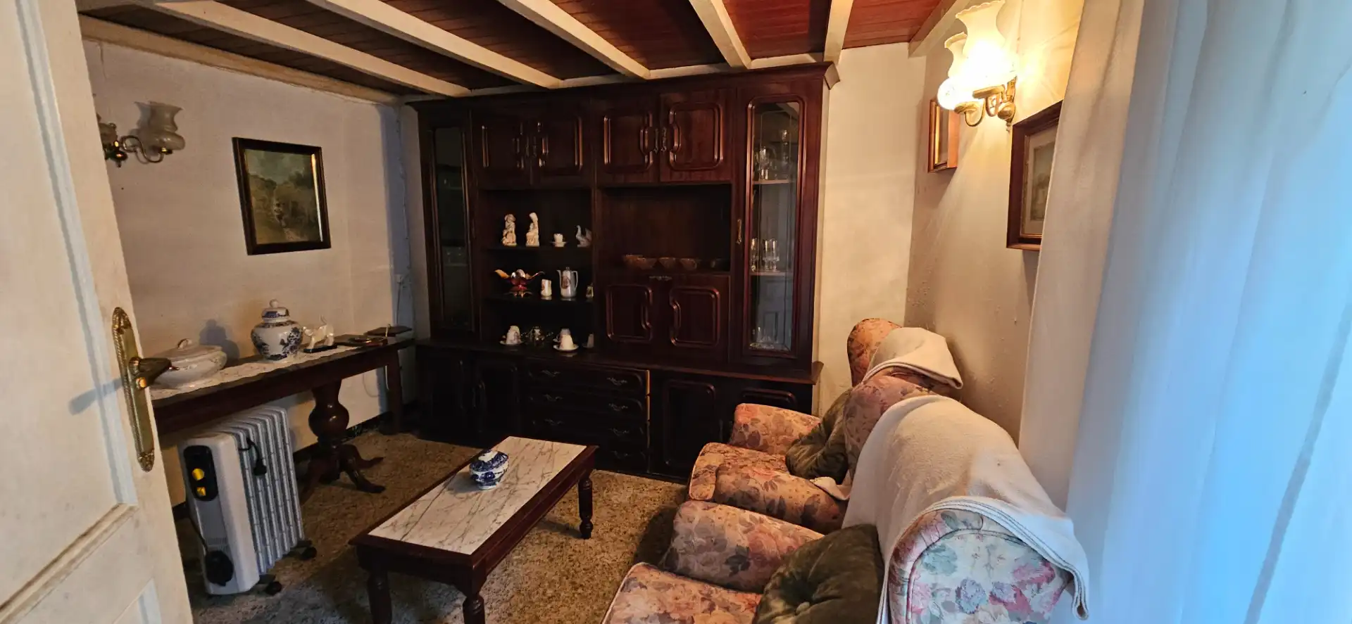 Sala d'estar de Casa adosada en venda en Ares amb Moblat