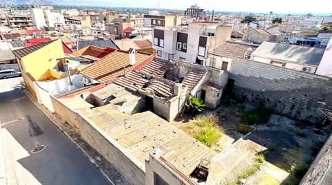 CASA CON PARCELA PARA REFORMAR EN BIGASTRO