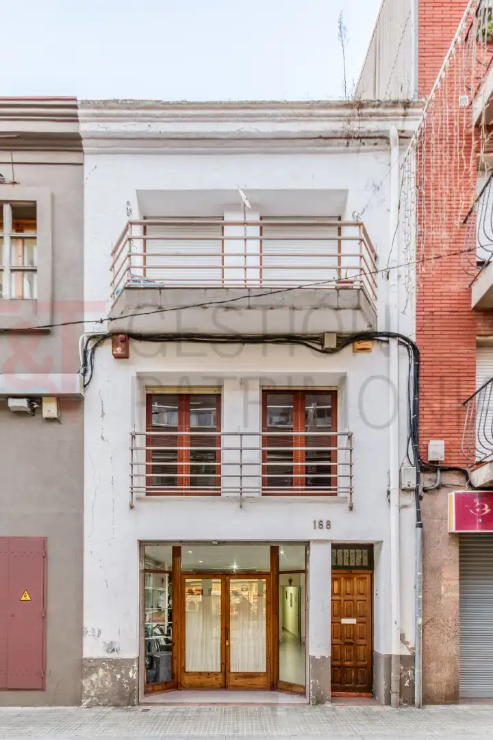 Vista exterior de Edificio en venta en Calella, Barcelona