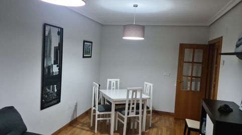 Foto 2 de Piso en venta en San Pedro, Albacete Capital