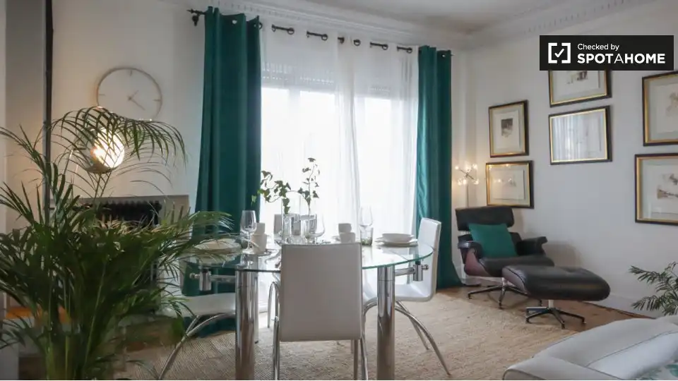 Flat for rent in Castilla