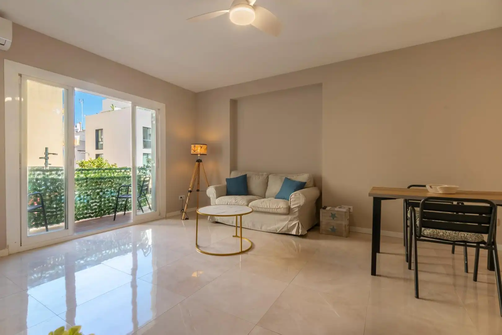 Maisonette mit Terrasse zum Verkauf in Plaça Indústria 3, imagen 7