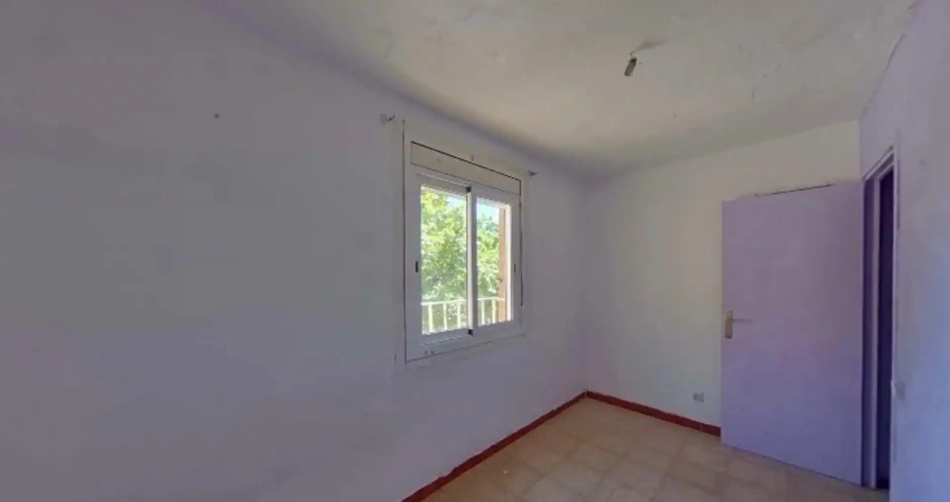Bedroom of Flat for sale in Badalona