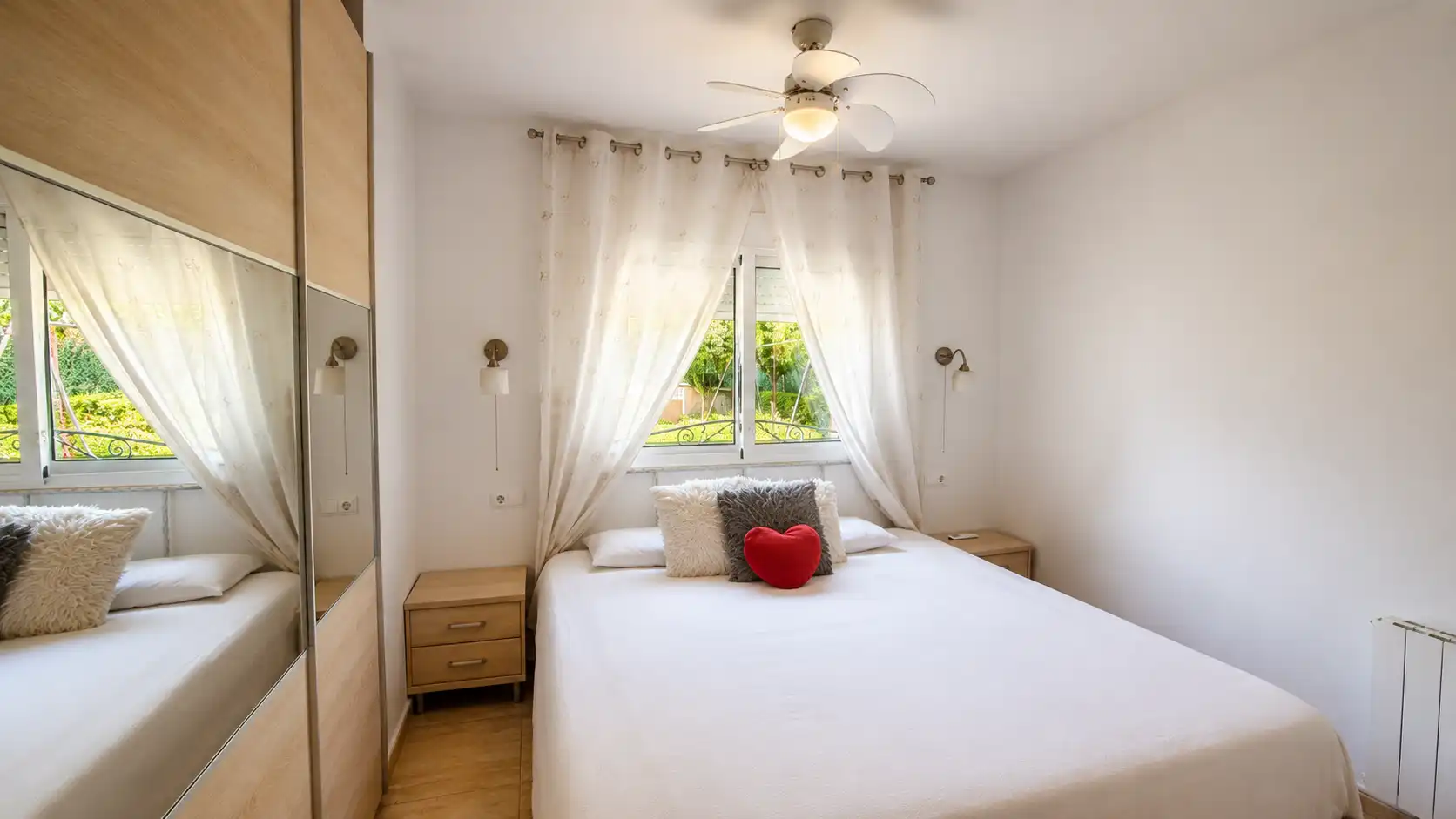 Bedroom of Houses for sale in Riells i Viabrea  with Private garden