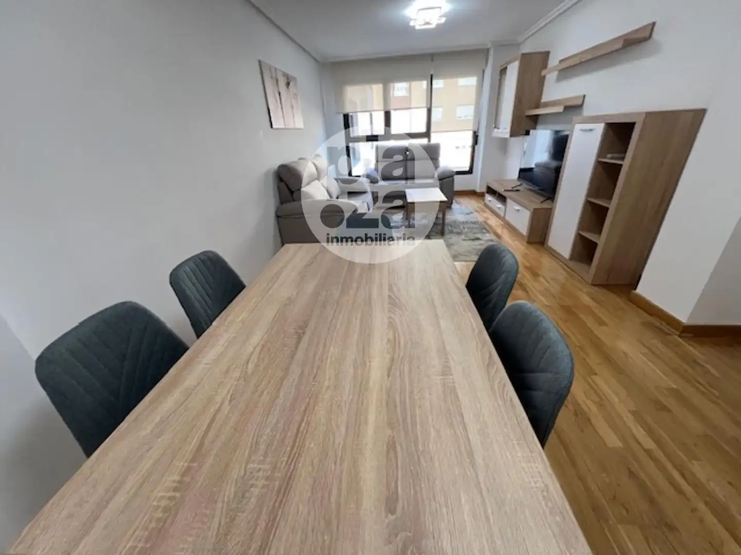 Piso de alquiler en Sorbona, Universidad - Las Huelgas