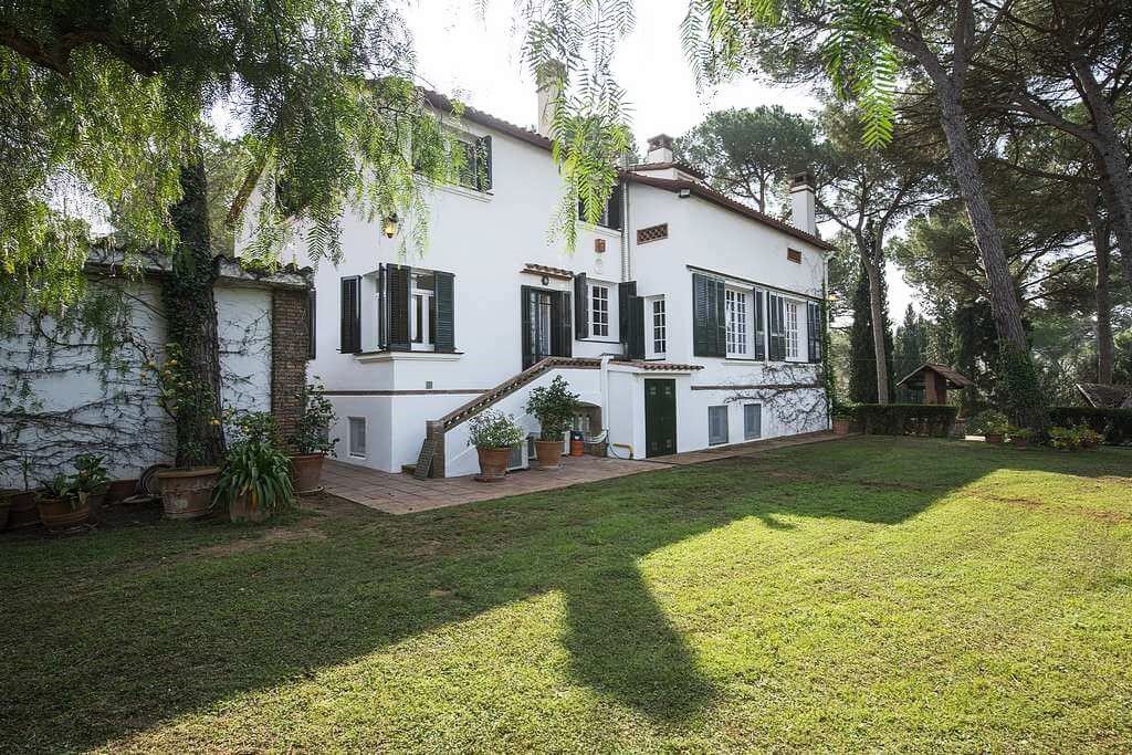Vista exterior de Casa o chalet de alquiler en Sant Cugat del Vallès con Aire acondicionado, Calefacción y Trastero