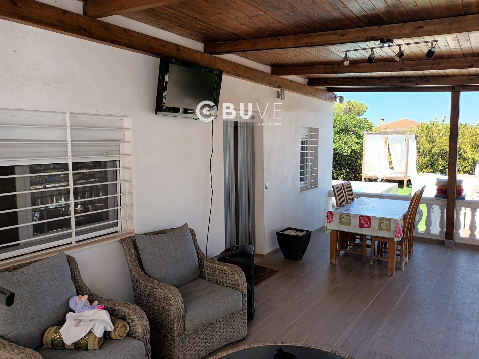 Terrassa de Casa o xalet en venda en Almensilla amb Aire condicionat, Traster i Piscina