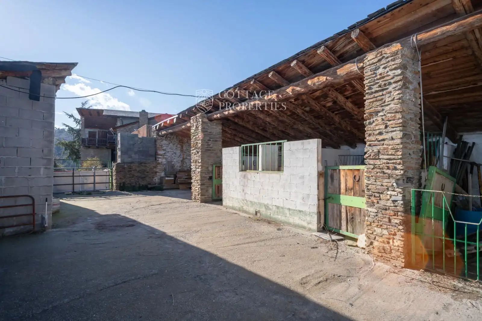 Exterior view of Country homes for sale in Montferrer i Castellbò  with Heating and Terrace
