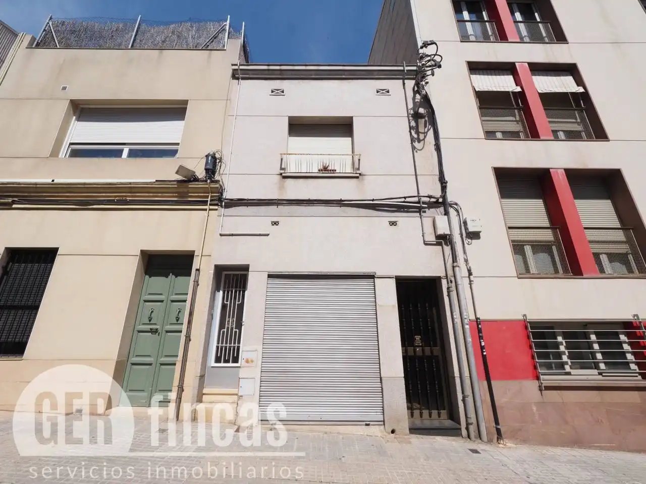 Vista exterior de Piso en venta en Terrassa con Terraza
