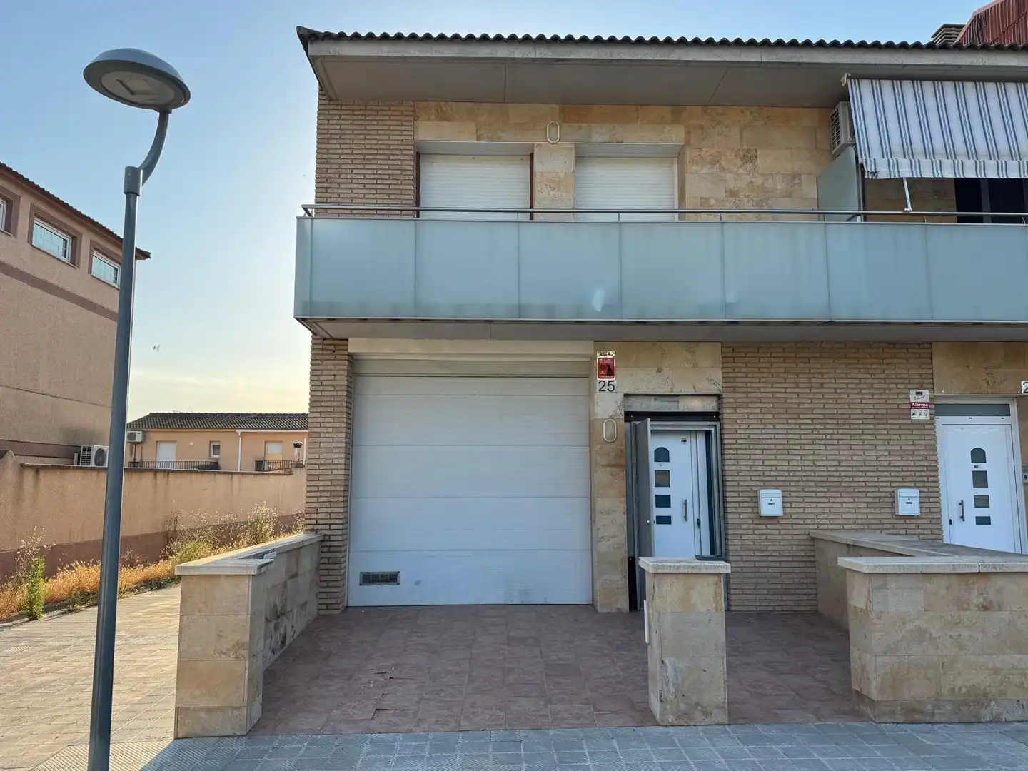 Exterior view of Houses for sale in El Pont de Vilomara i Rocafort  with Terrace