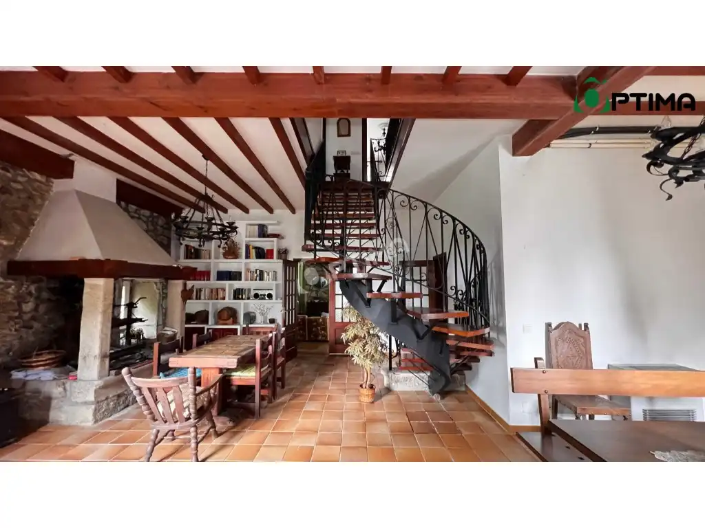 Casa in vendita a Rua San Paio