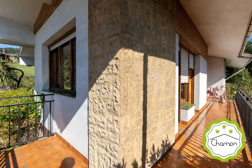 Detached house with garden for sale in Ugao- Miraballes, imagen 5