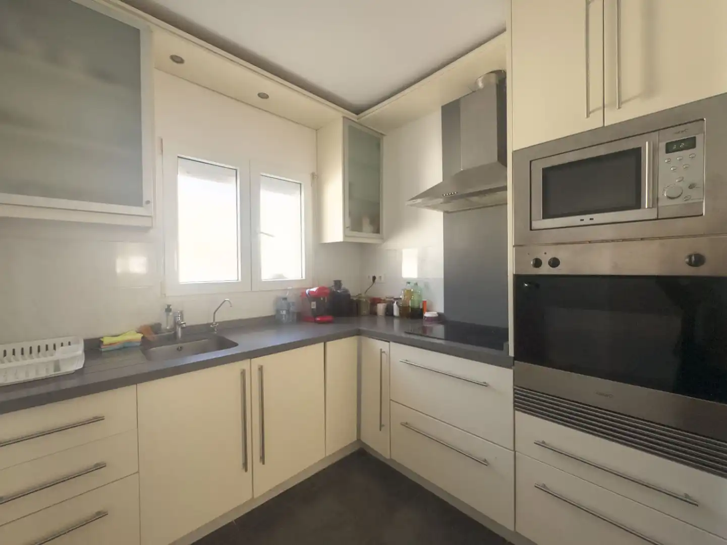 Cocina de Casa o chalet en venta en Dénia con Aire acondicionado, Calefacción y Jardín privado