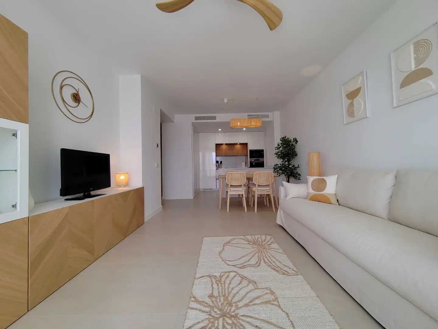 Apartments for rent in N/A, Poniente - Faro