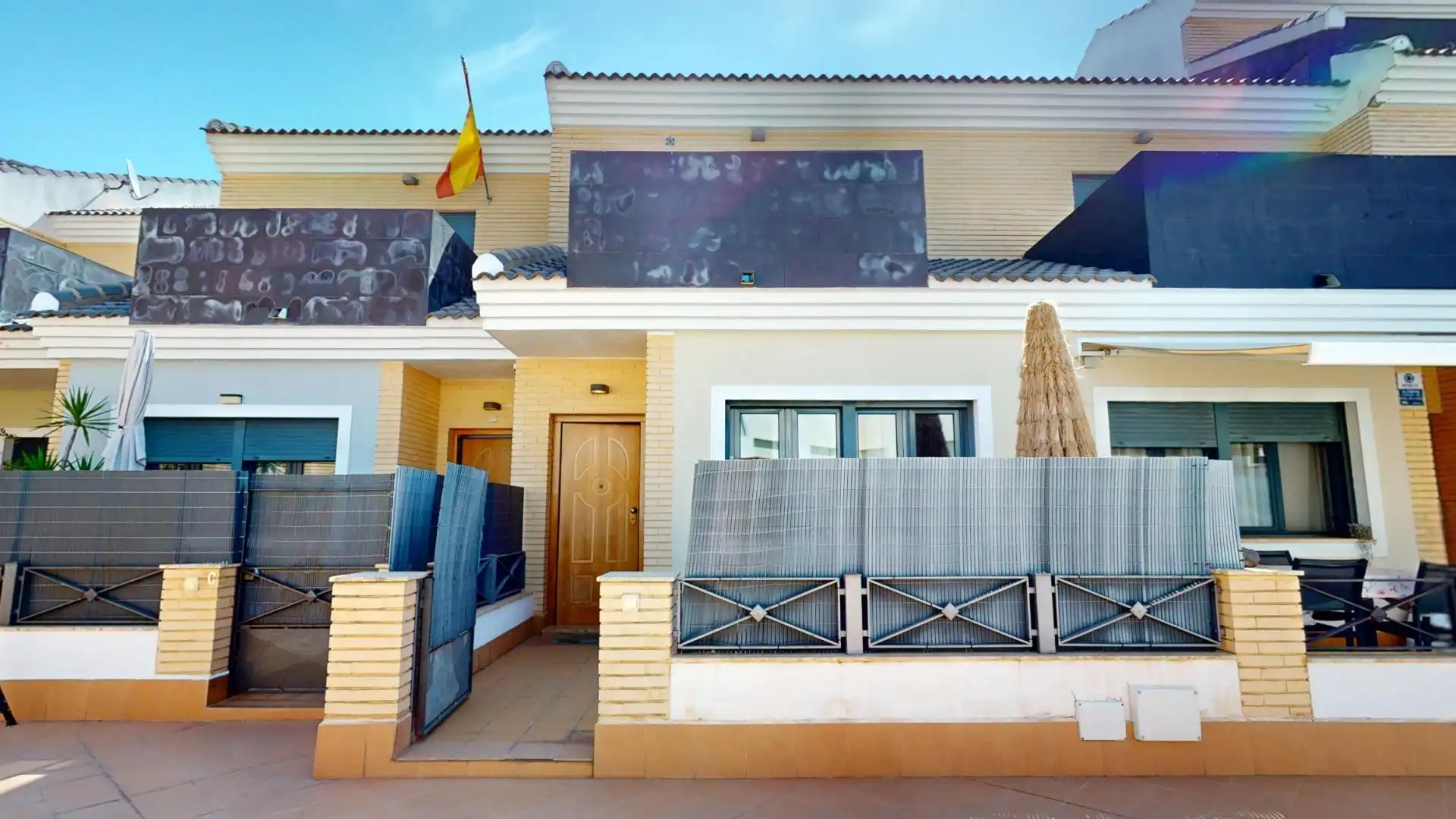 Vista exterior de Casa adosada en venta en San Javier con Aire acondicionado, Calefacción y Jardín privado