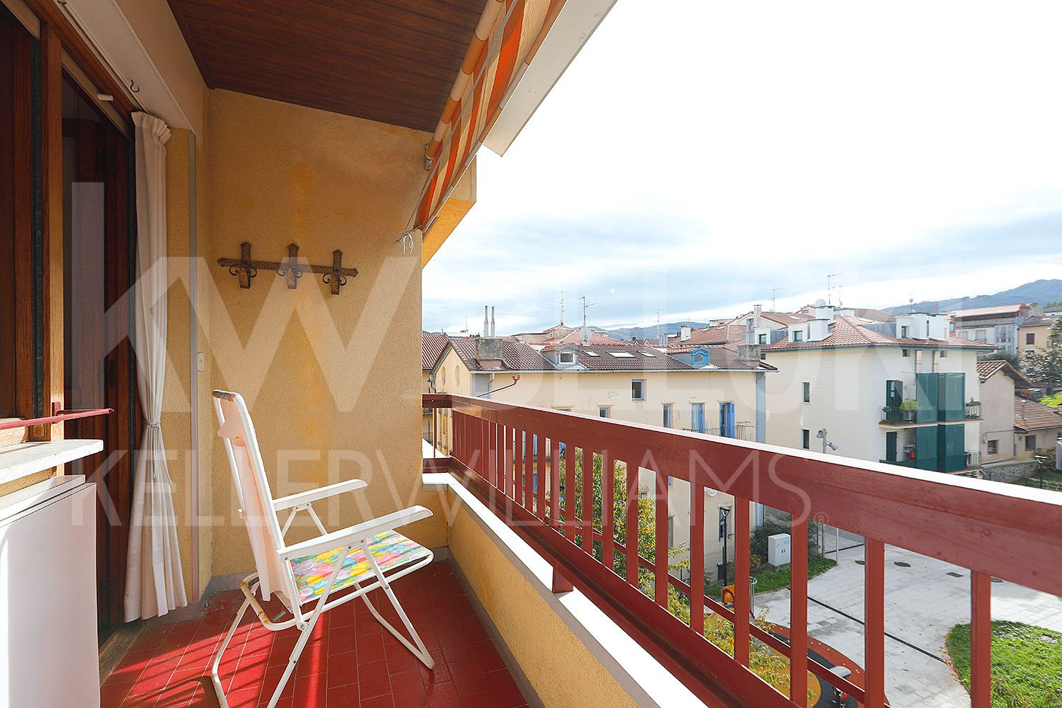 Terrassa de Pis en venda en Irun  amb Calefacció i Balcó