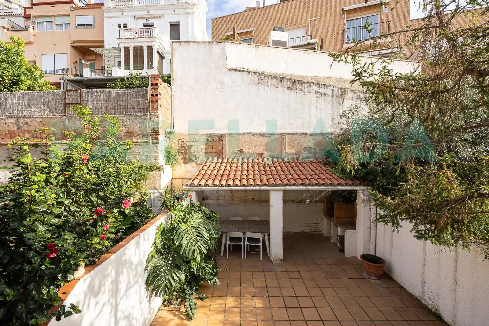 Casa adosada en venda a ESPANYA, Montgat