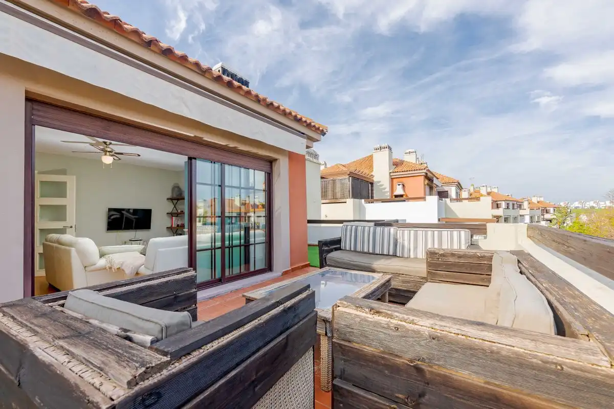 Terraza de Ático en venta en Guillena con Calefacción, Terraza y Trastero