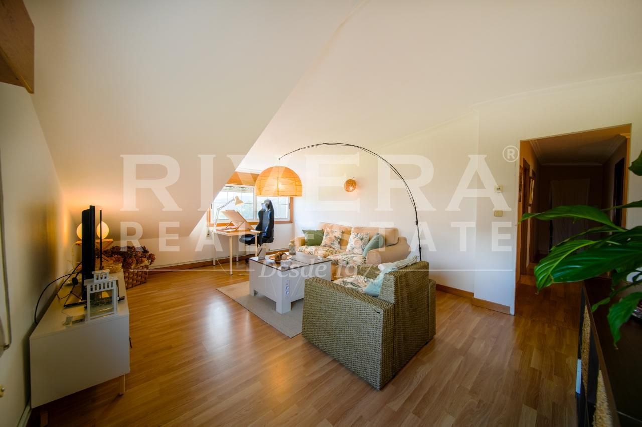 Sala de estar de Casa o chalet en venta en Baiona con Calefacción, Parquet y Terraza