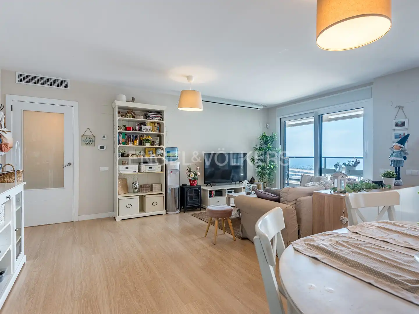 Living room of Flat for sale in Barcelona  with Air Conditioner, Heating and Parquet flooring
