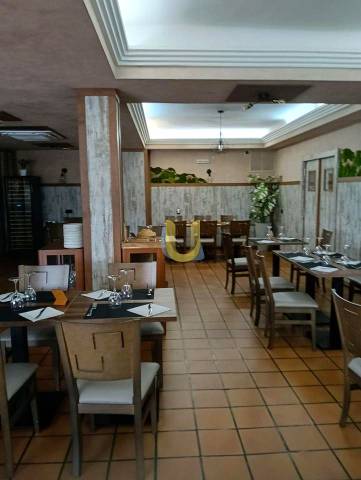 Local comercial en Venta en Cervera del Llano