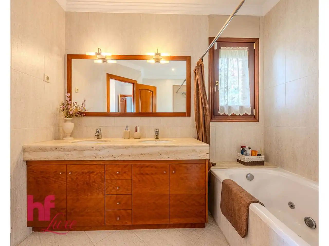 Baño de Casa o chalet en venta en Granollers con Calefacción, Jardín privado y Parquet