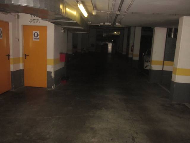 Garaje en Alquiler en Avenida de Ferrol en Conxo